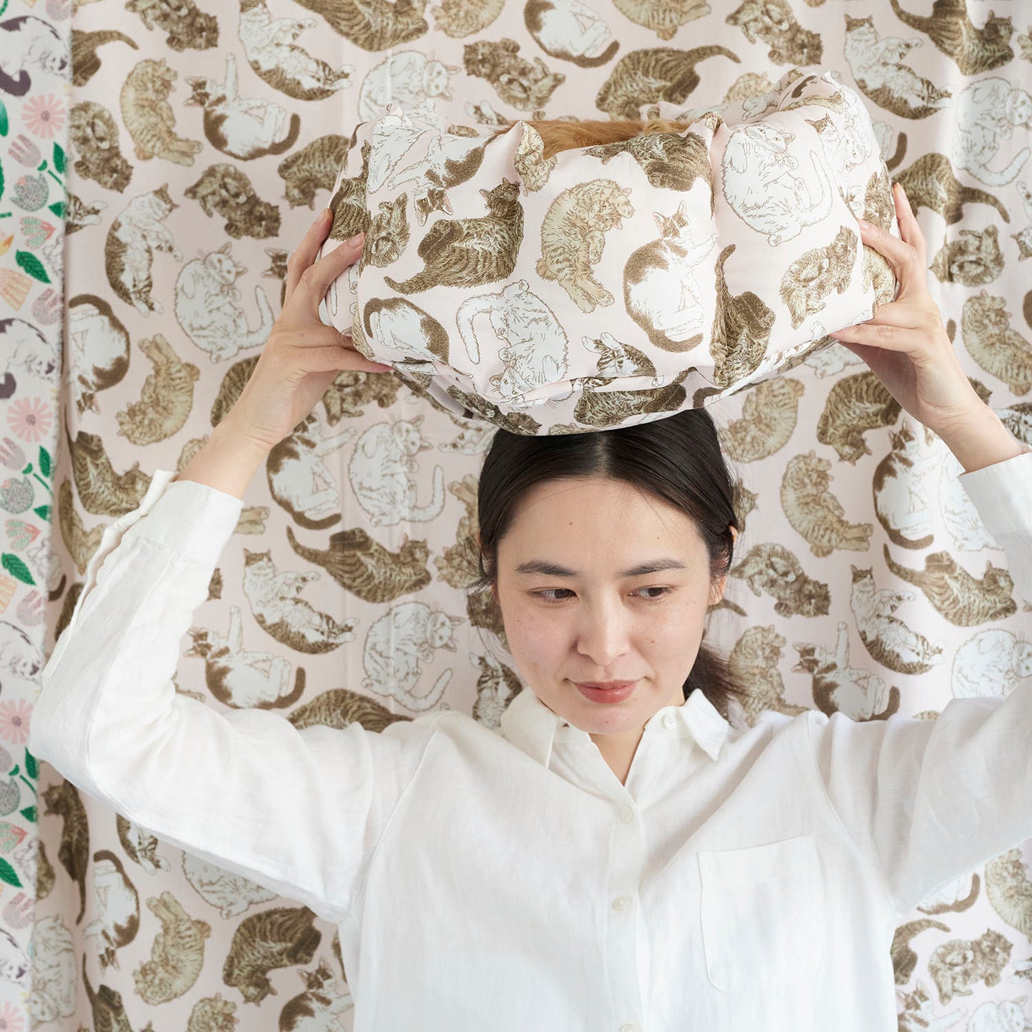 (無料サンプル)365 CAT ART ～どこも猫だらけ～ 綿100%シーチング - cocca