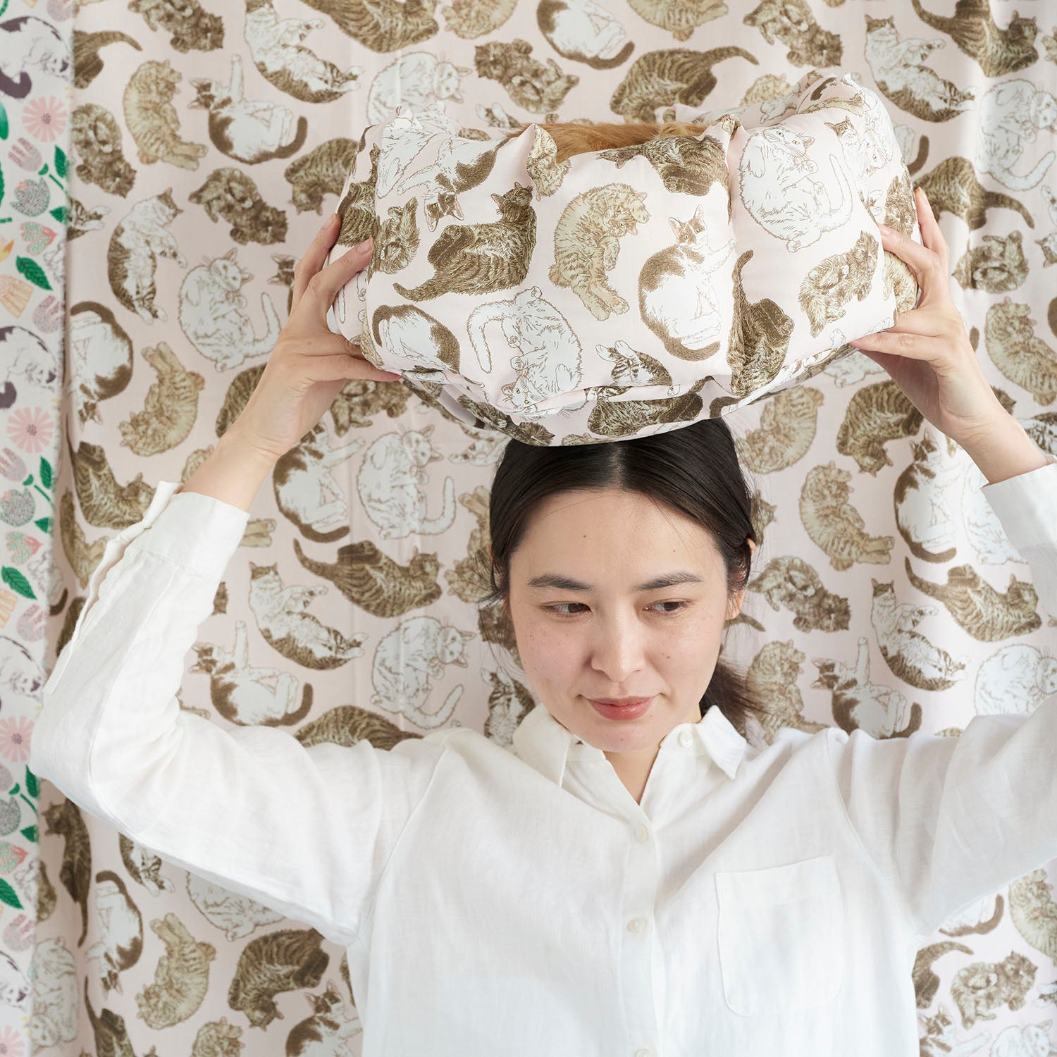 (無料サンプル)365 CAT ART ～どこも猫だらけ～ 綿100%シーチング - cocca