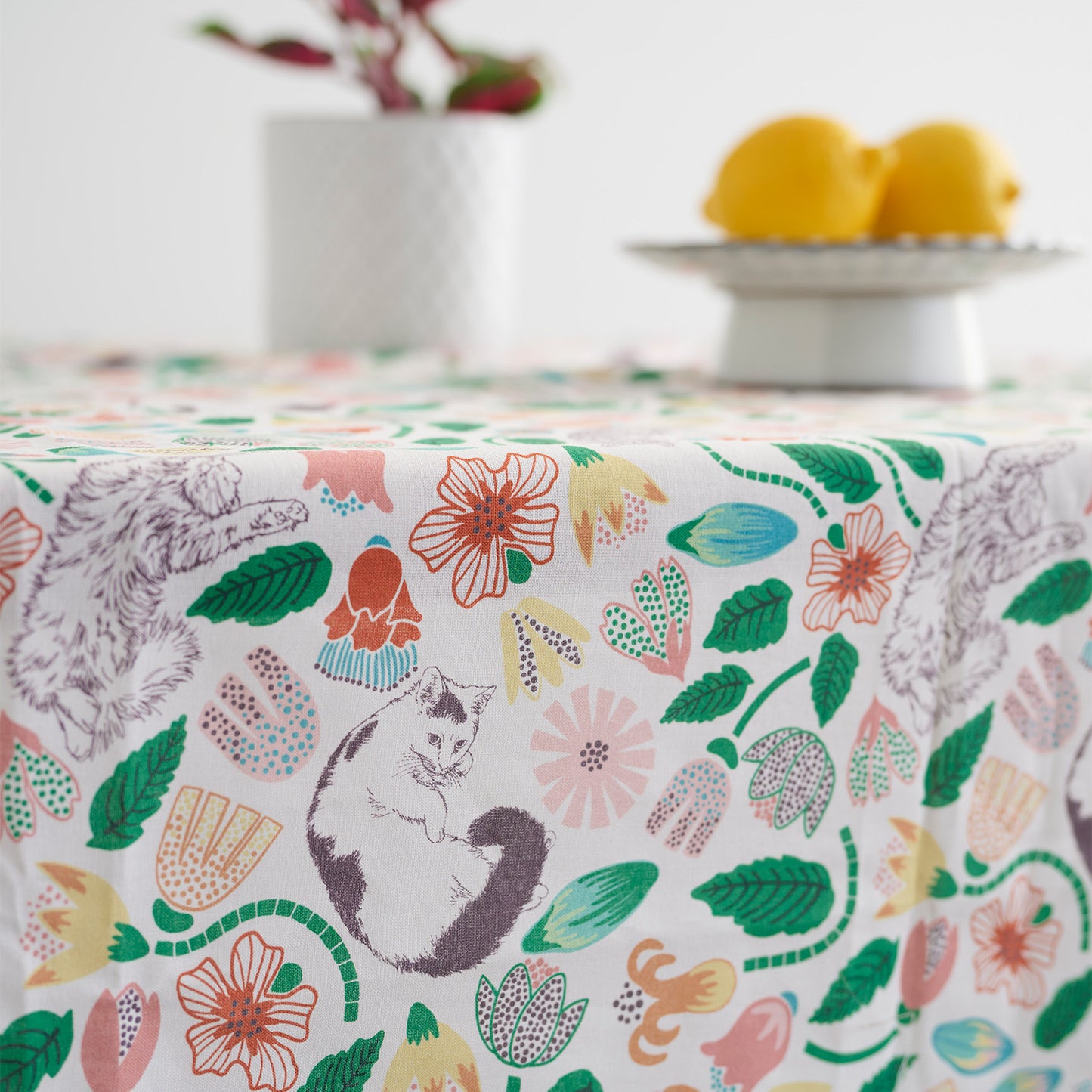 (無料サンプル)365 CAT ART ～猫たちのいる庭～ 綿100%シーチング - cocca