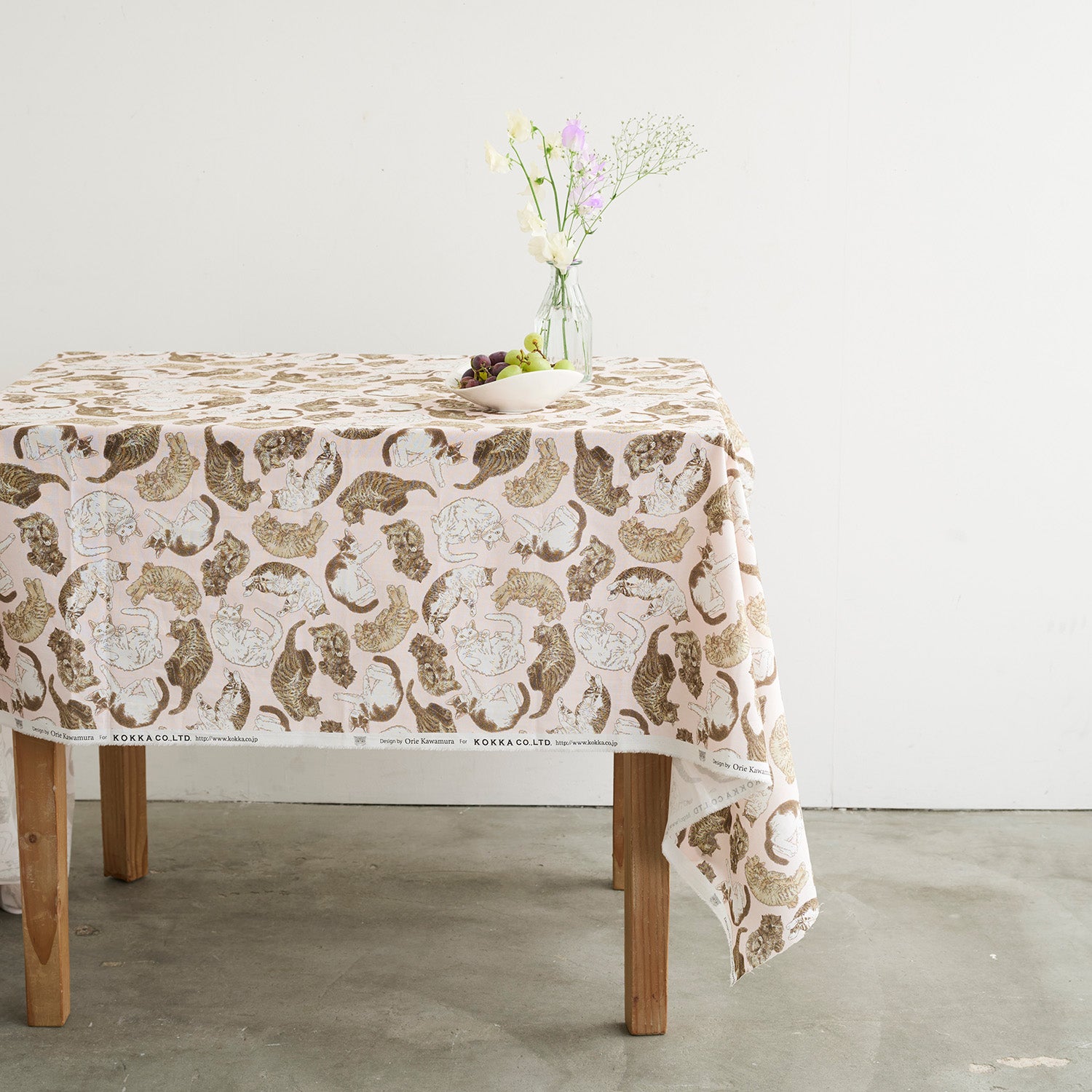 (無料サンプル)365 CAT ART ～どこも猫だらけ～ 綿100%シーチング - cocca