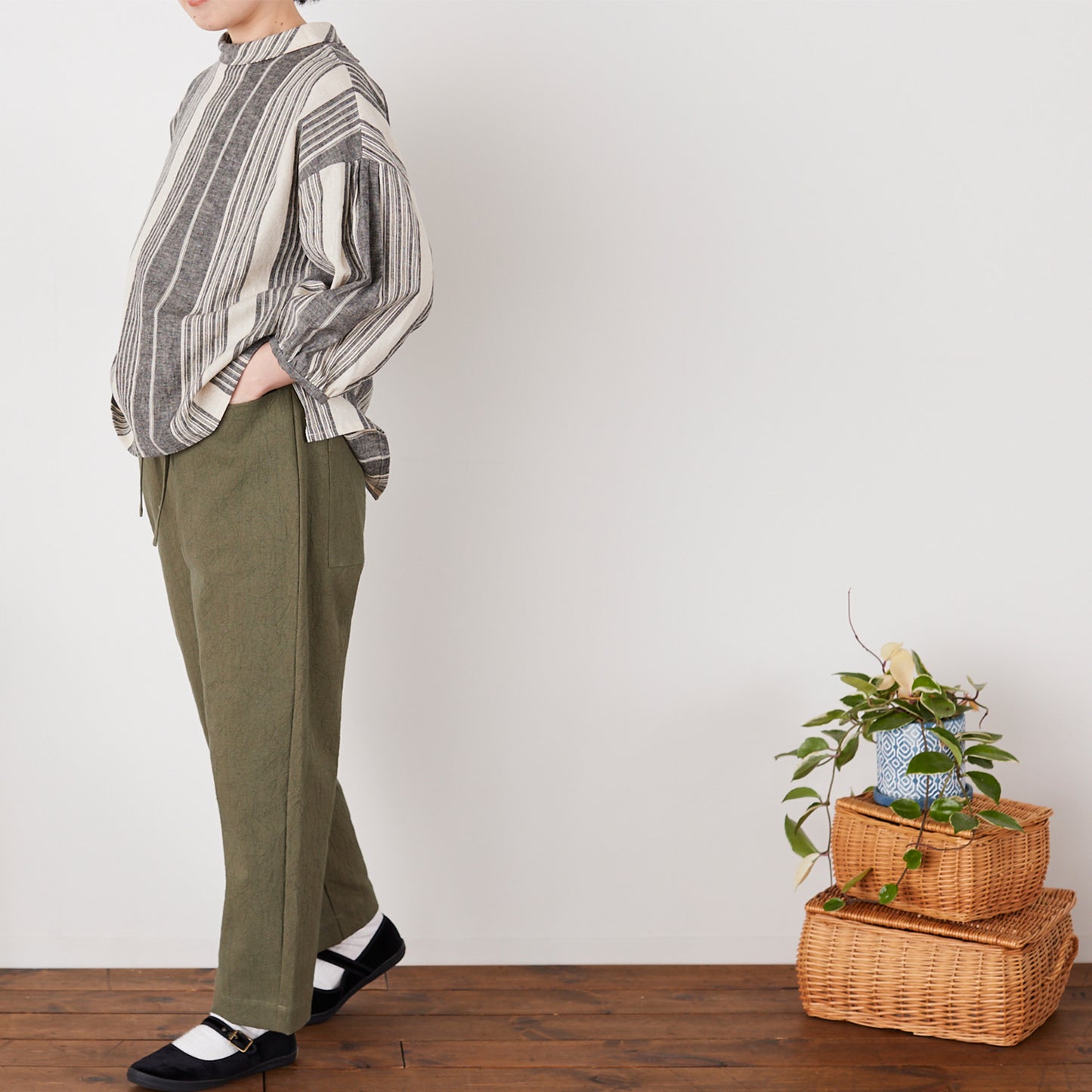 【型紙】毎日着たい、大人服  クロップド　テーパードパンツ