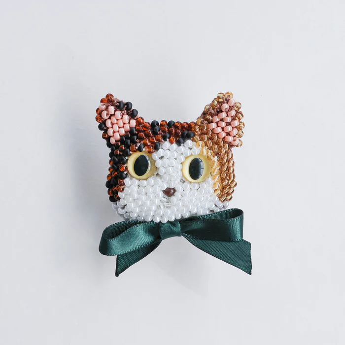 MIYUKI ビーズ編みの猫ブローチキット - cocca