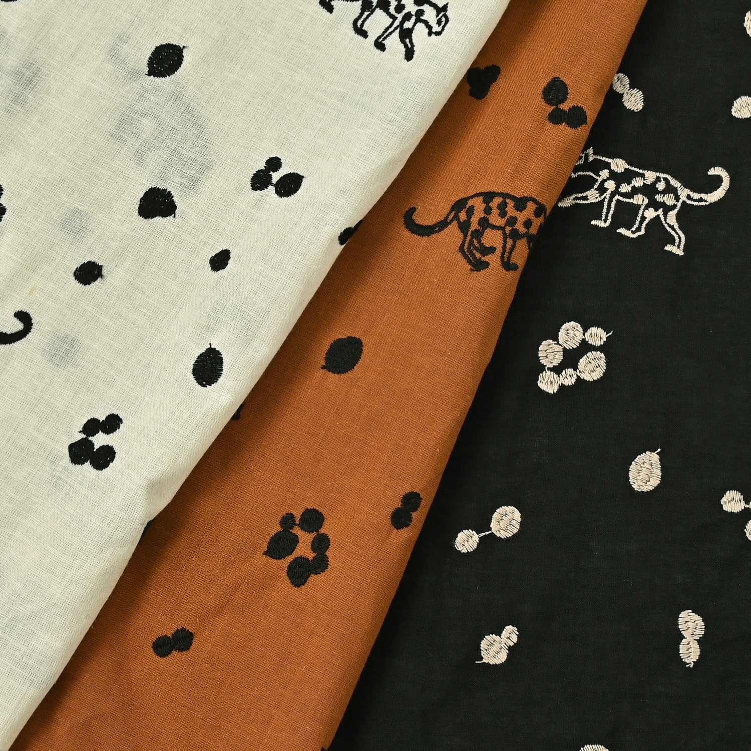 echino/エチノ 2023～Leopard～ 綿麻シーチング 刺繍