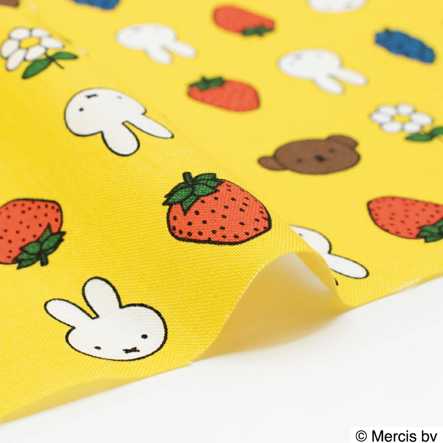 ミッフィー miffy ～フルーツ～ 綿100％シーチング - cocca