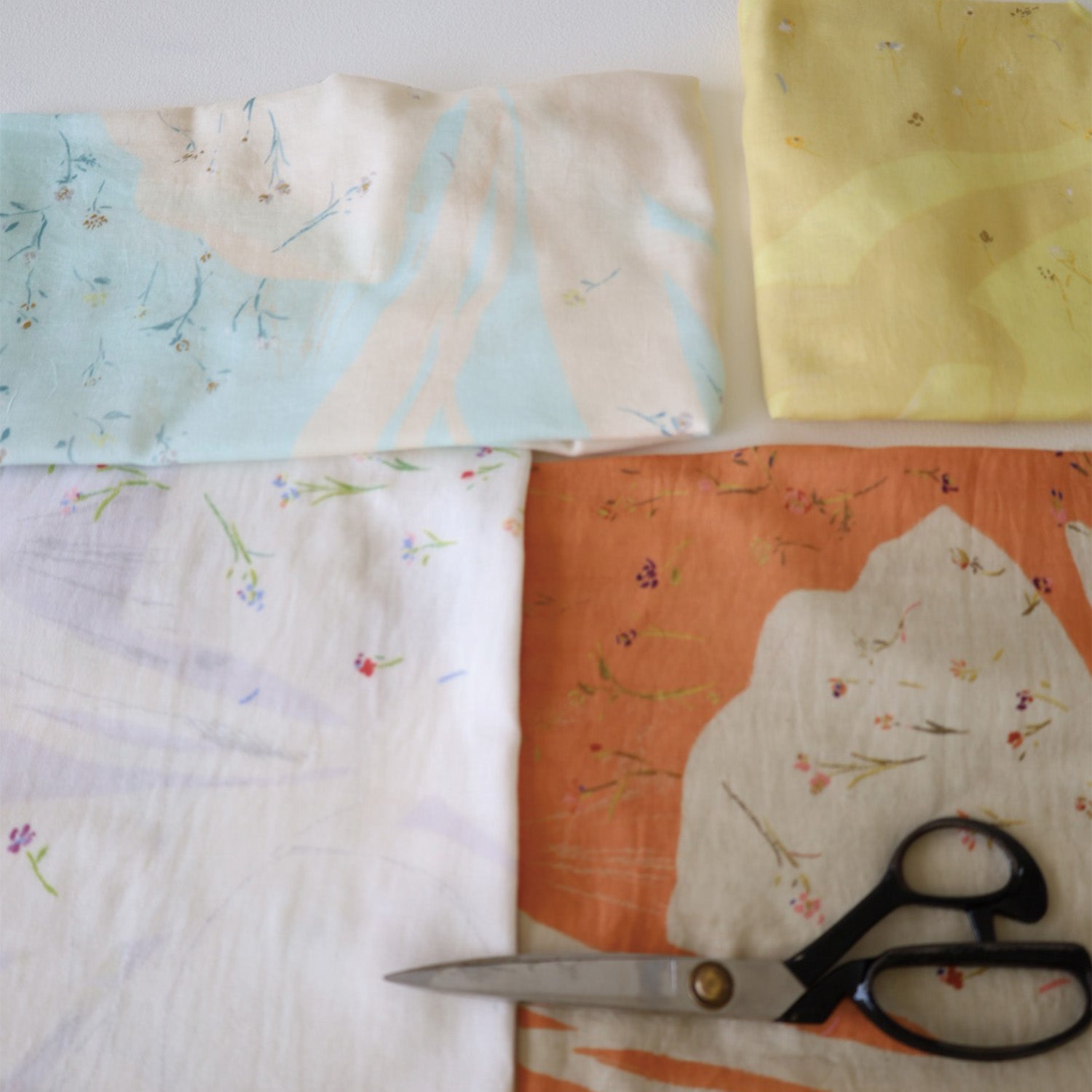 cocca(コッカ) ｜生地通販｜［nani IRO 2026］Sanga 綿100