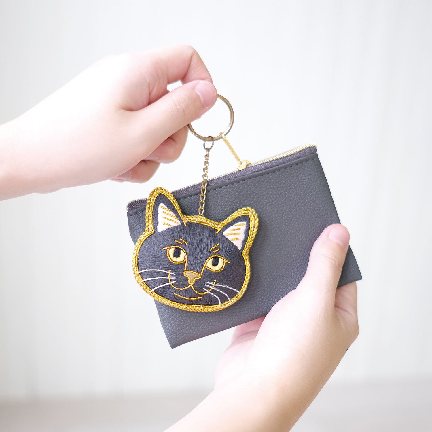 ニャトリエ 刺繍キーホルダー - cocca