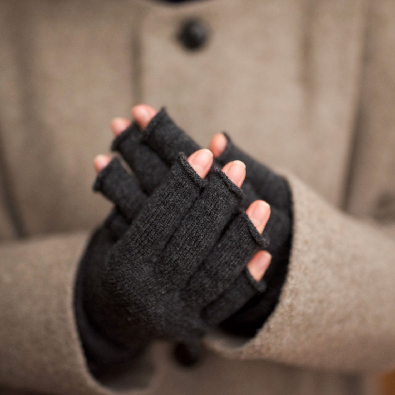 cocca(コッカ) ｜生地通販｜NISHIGUCHI KUTSUSHITA メリノウール100