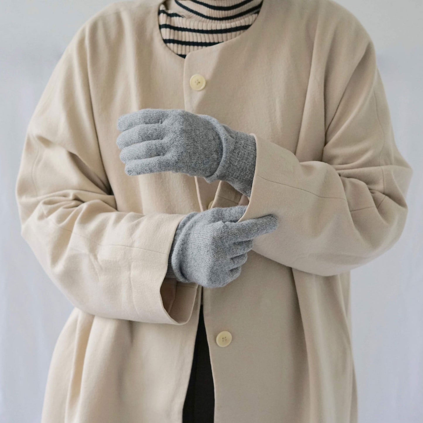 NISHIGUCHI KUTSUSHITA メリノウールグローブ