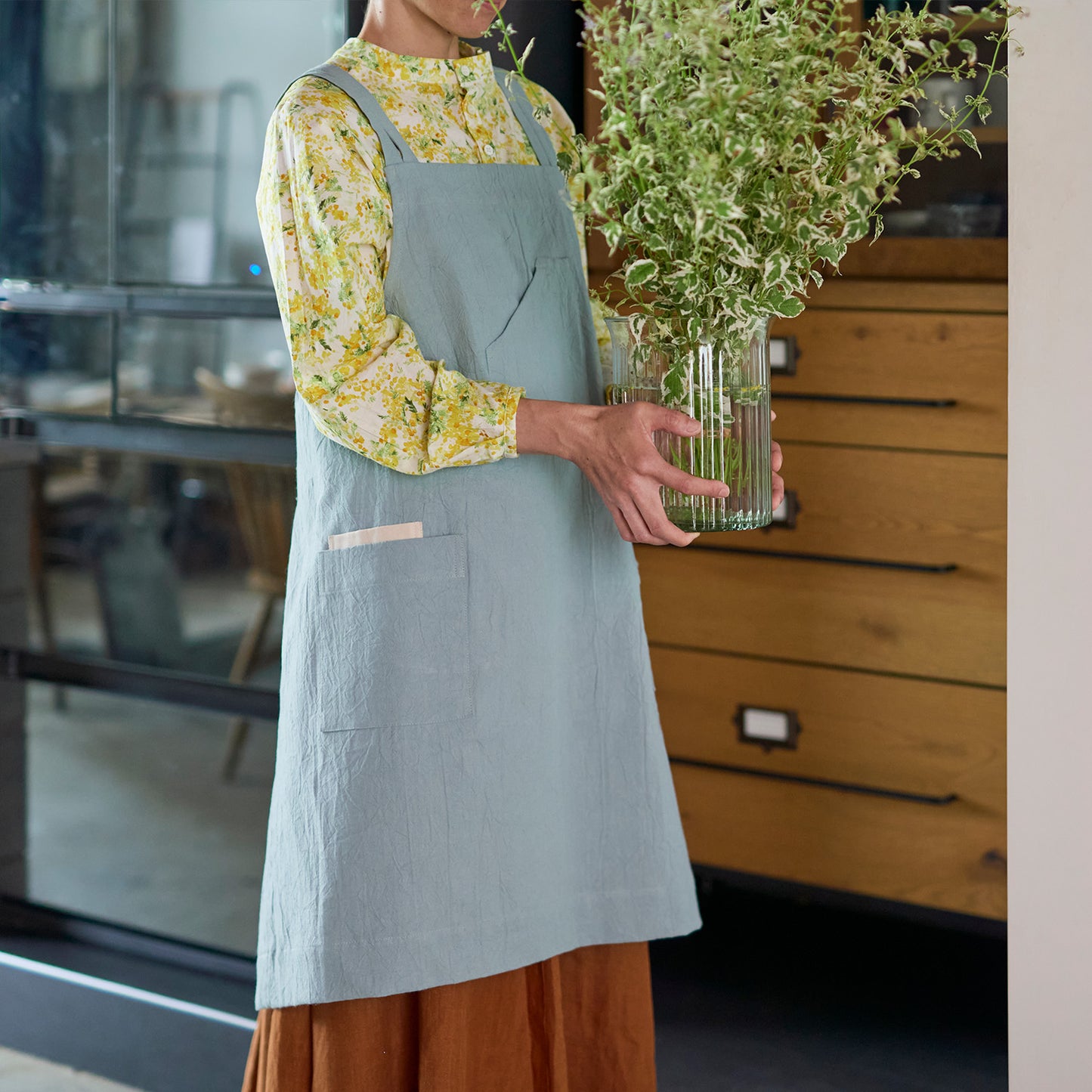 【NUNO TO MONO】エプロン