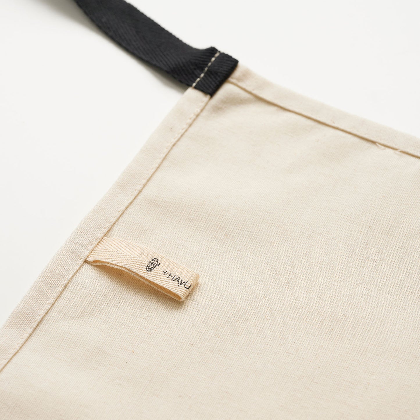 【＋HAyU fabric】-kitchen fabrics- コットンリネン刺繍エプロン
