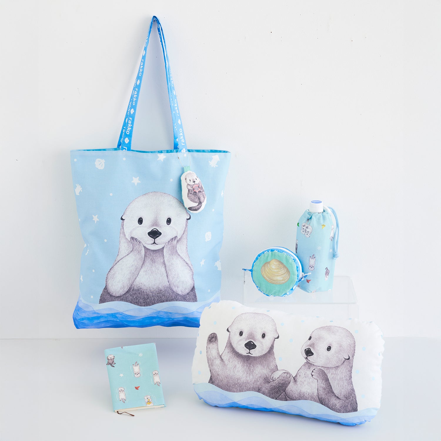 アニマニア～ラッコ柄～ パネル生地 綿100％シーチング - cocca