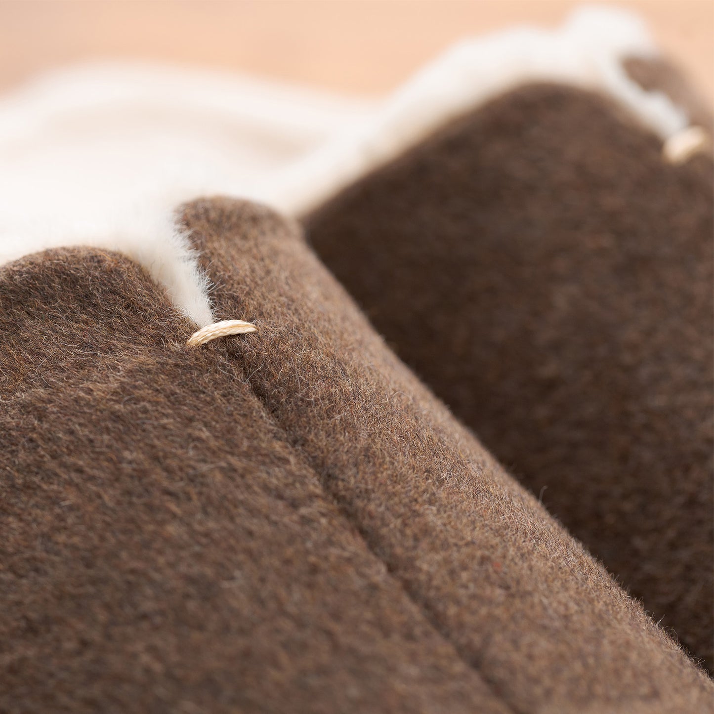 FRONTIER/フロンティア room's Sheep ～ボアルームシューズ～