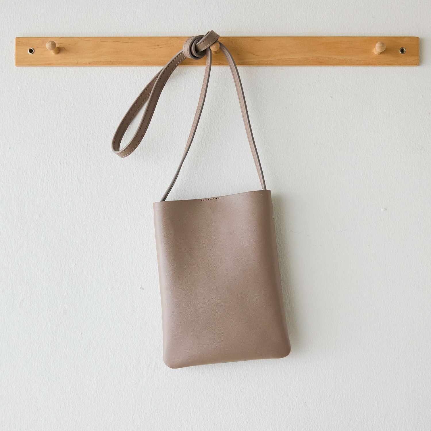 cocca(コッカ) ｜生地通販｜【＋HAyU】刺繍ミニショルダーバッグ