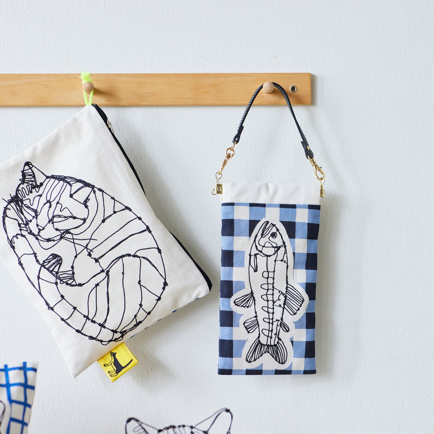 ＋HAyU fabric ～HAyU CAT～パネル生地 綿麻キャンバス - cocca