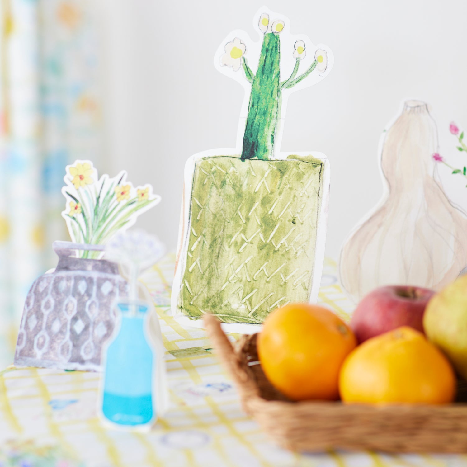 yです　　花瓶とテーブルクロス　おまとめ分です y様専用です 花瓶とテーブルクロス おまとめ分です
