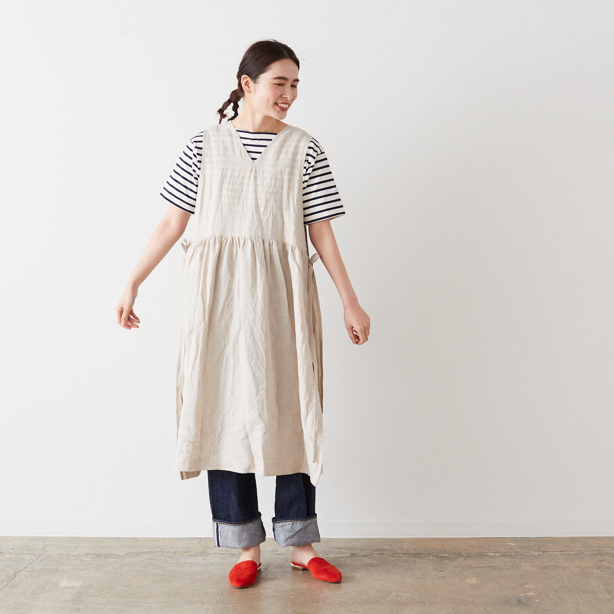 【cocca for】 日に日になじむ、リネンエプロンワンピース