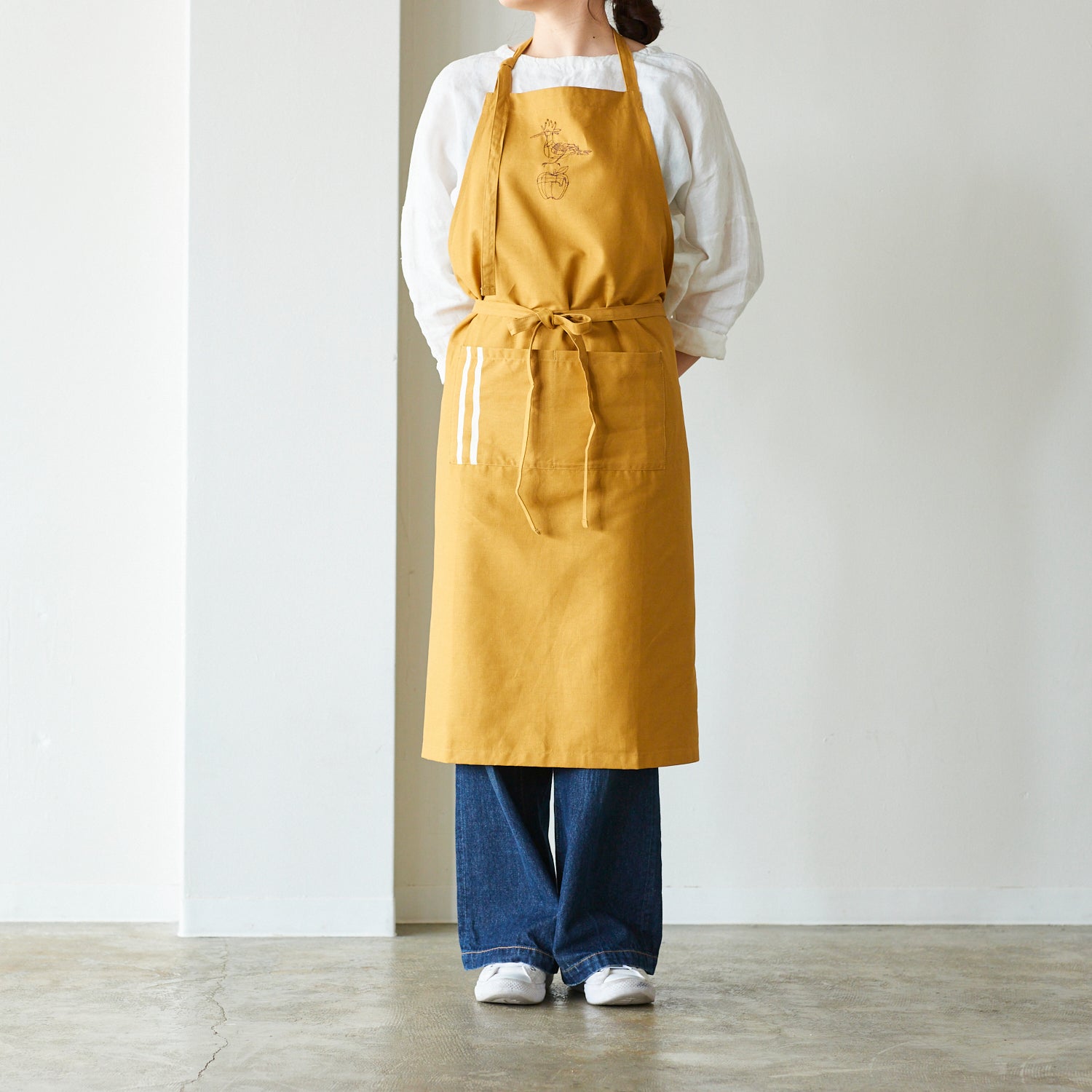 cocca｜+HAyU fabric -kitchen fabrics-コットンリネン-刺繍エプロン