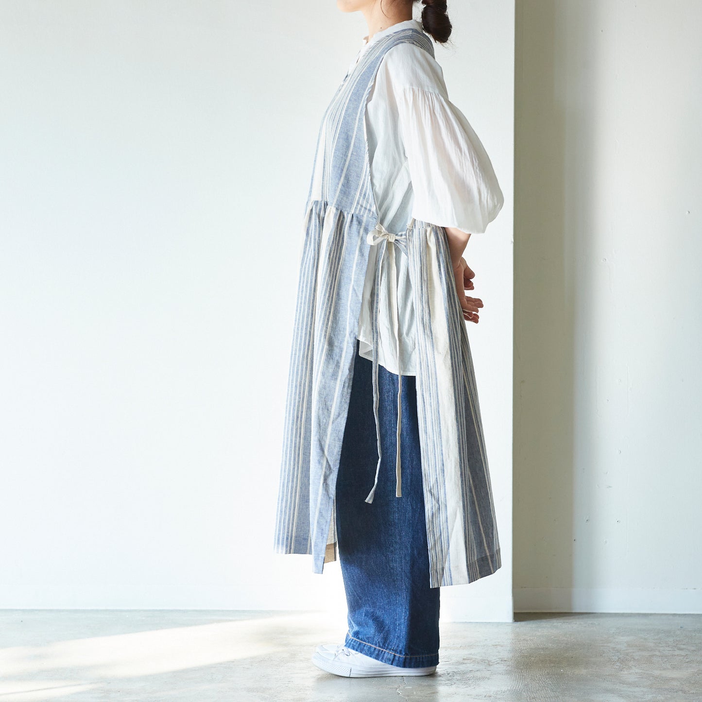 【cocca for】 日に日になじむ、エプロンワンピース "播州織ハーフリネン"