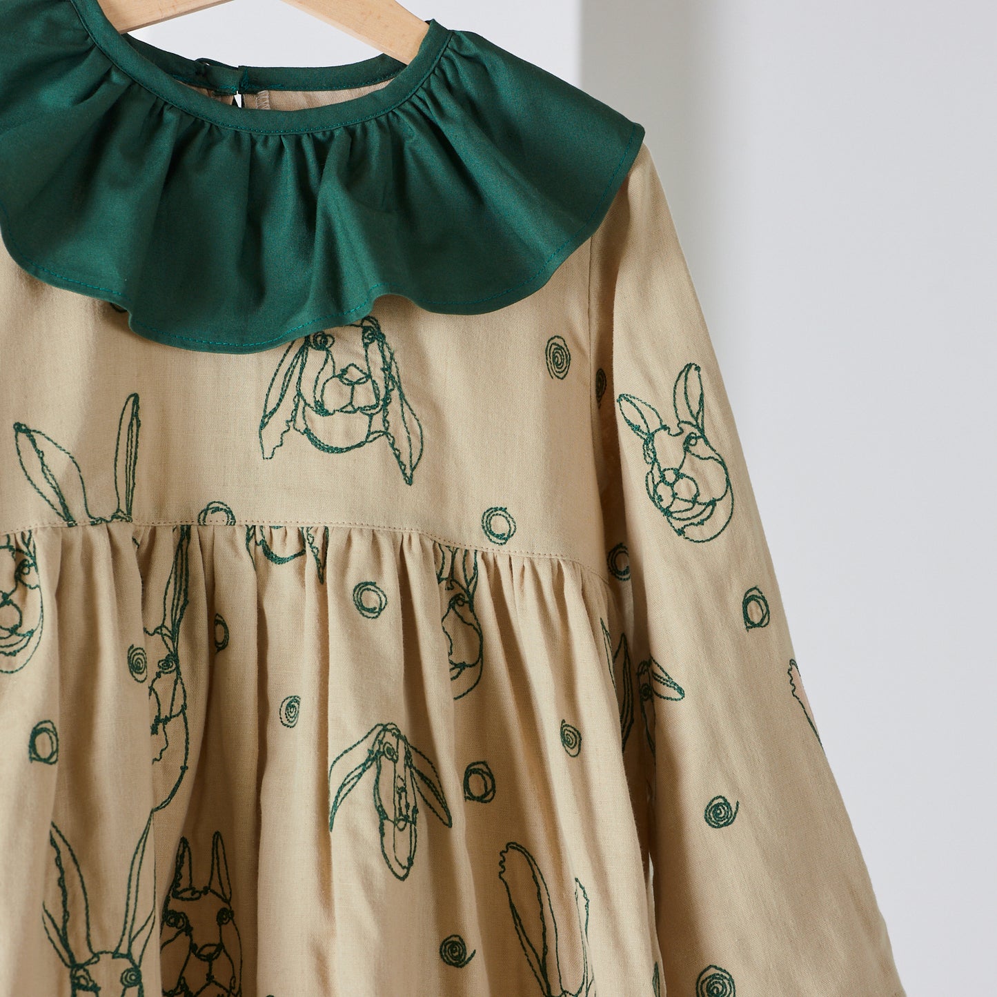(無料サンプル)＋HAyU fabric ～RABBIT～　綿100% ダブルガーゼ刺繍 - cocca
