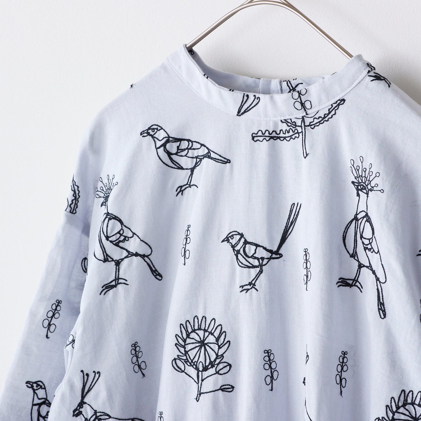 (無料サンプル)＋HAyU fabric ～Bird～ 綿麻シーチング 刺繍 - cocca