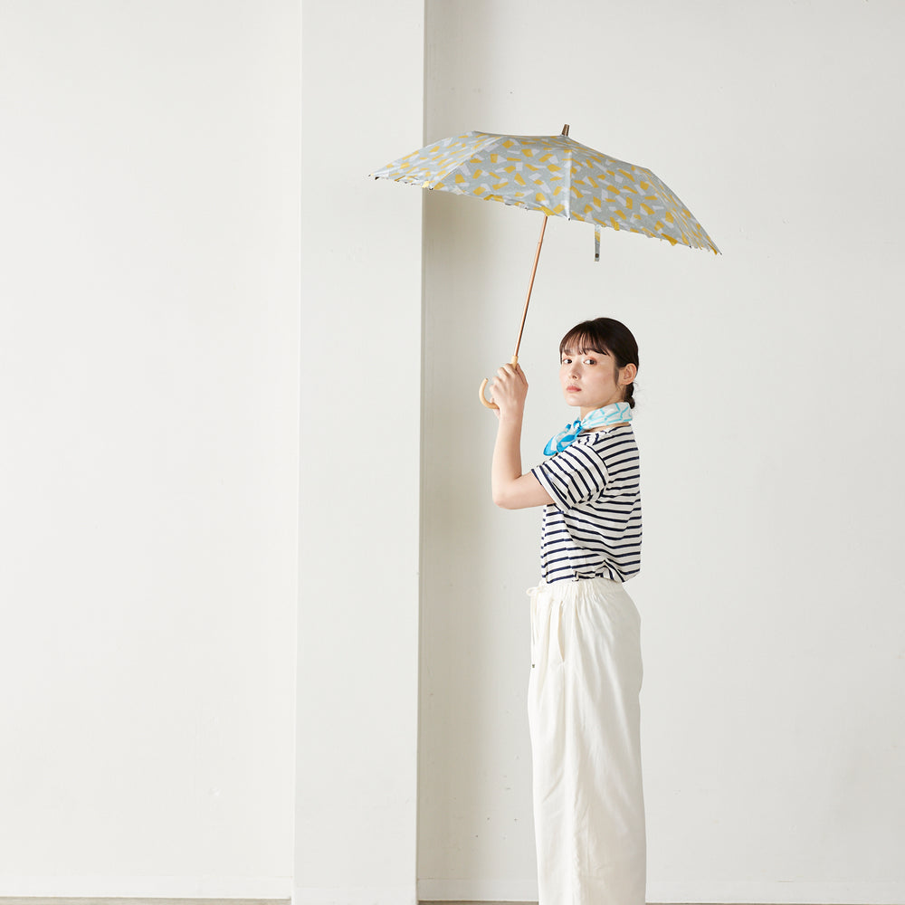 【晴雨兼用】coccaの日傘雨傘 Kumo ‐雲- 刺繍(折りたたみ) TPS-1146-1B